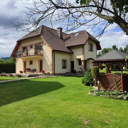 Agroturystyka U Haliny Kamesznica Exterior foto