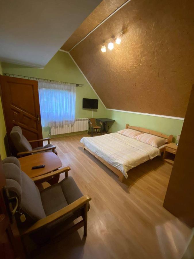 Agroturystyka U Haliny Kamesznica Exterior foto