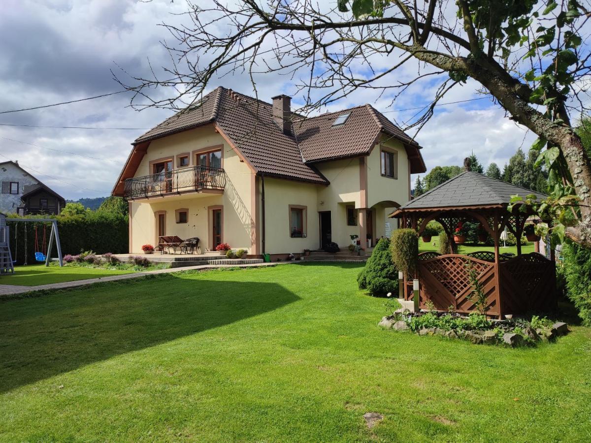 Agroturystyka U Haliny Kamesznica Exterior foto